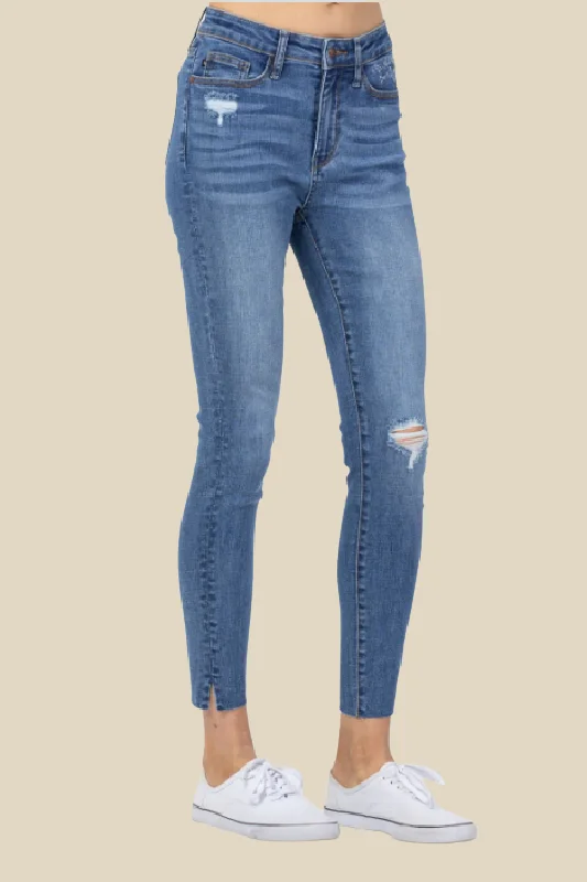 Judy Blue Dandelion Skinny Jeans