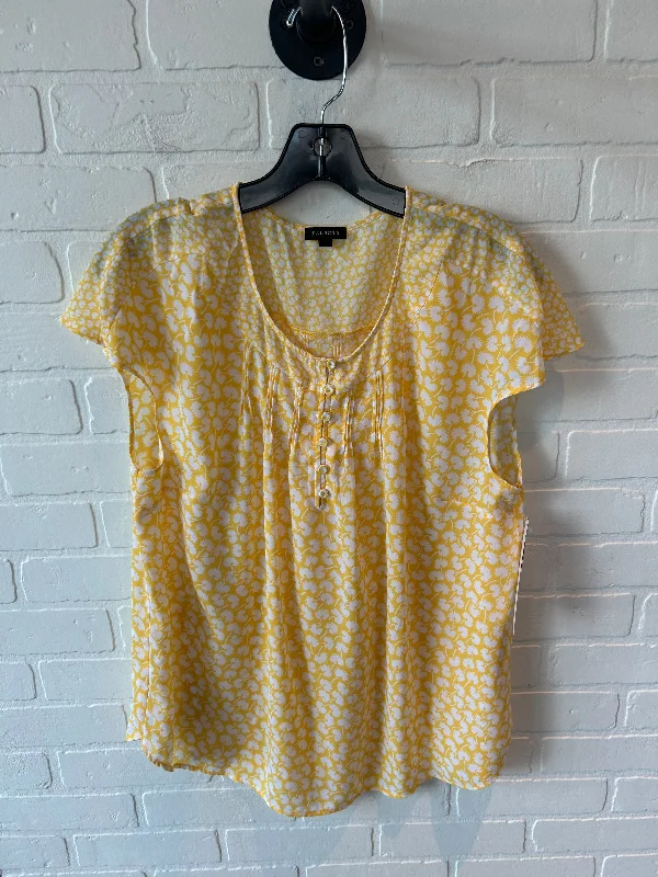 Top Short Sleeve By Talbots In White & Yellow, Size: Xl