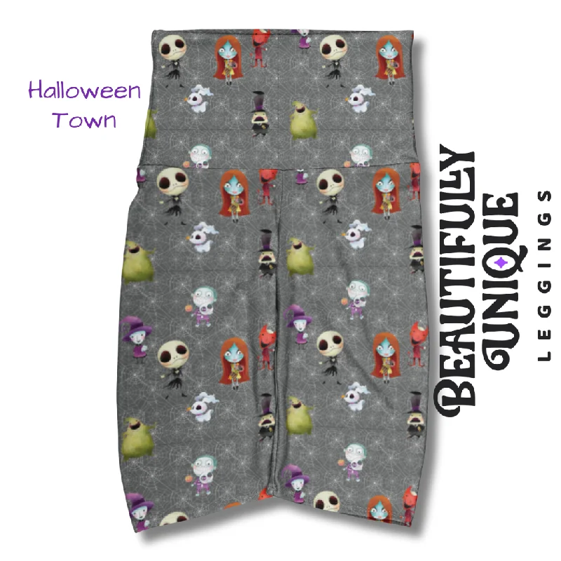 Halloweenie Town (Exclusive) Pocket Biker Shorts - High-quality Handcrafted Vibrant Bike Shorts